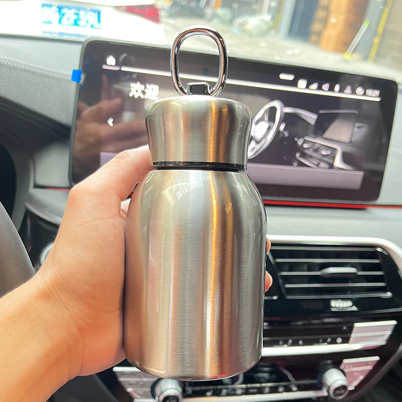 New Chinese style Xiaopang Ding insulated cup, outdoor portable lifting ring pocket cup, car handy cup