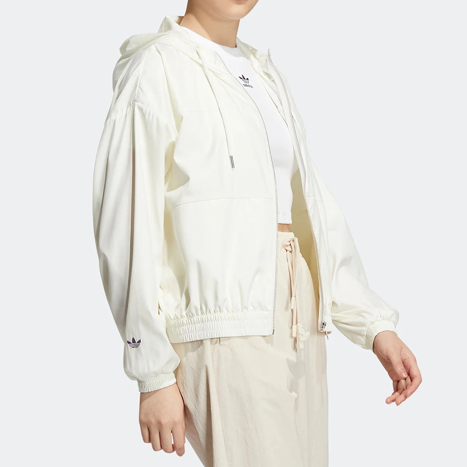 

Adidas Authentic Trefoil Women's Woven Windproof Sport Hooded Jacket HS1933