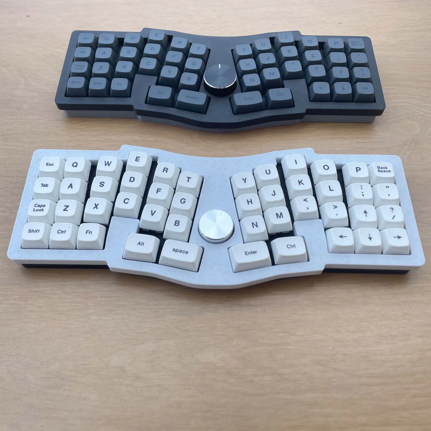 LE-Alice Wired Keyboard Kit with Macro Knob Customized Hot Swap RGB 3D Print Ergonomic Split Mechanical Keyboard Support VIAL