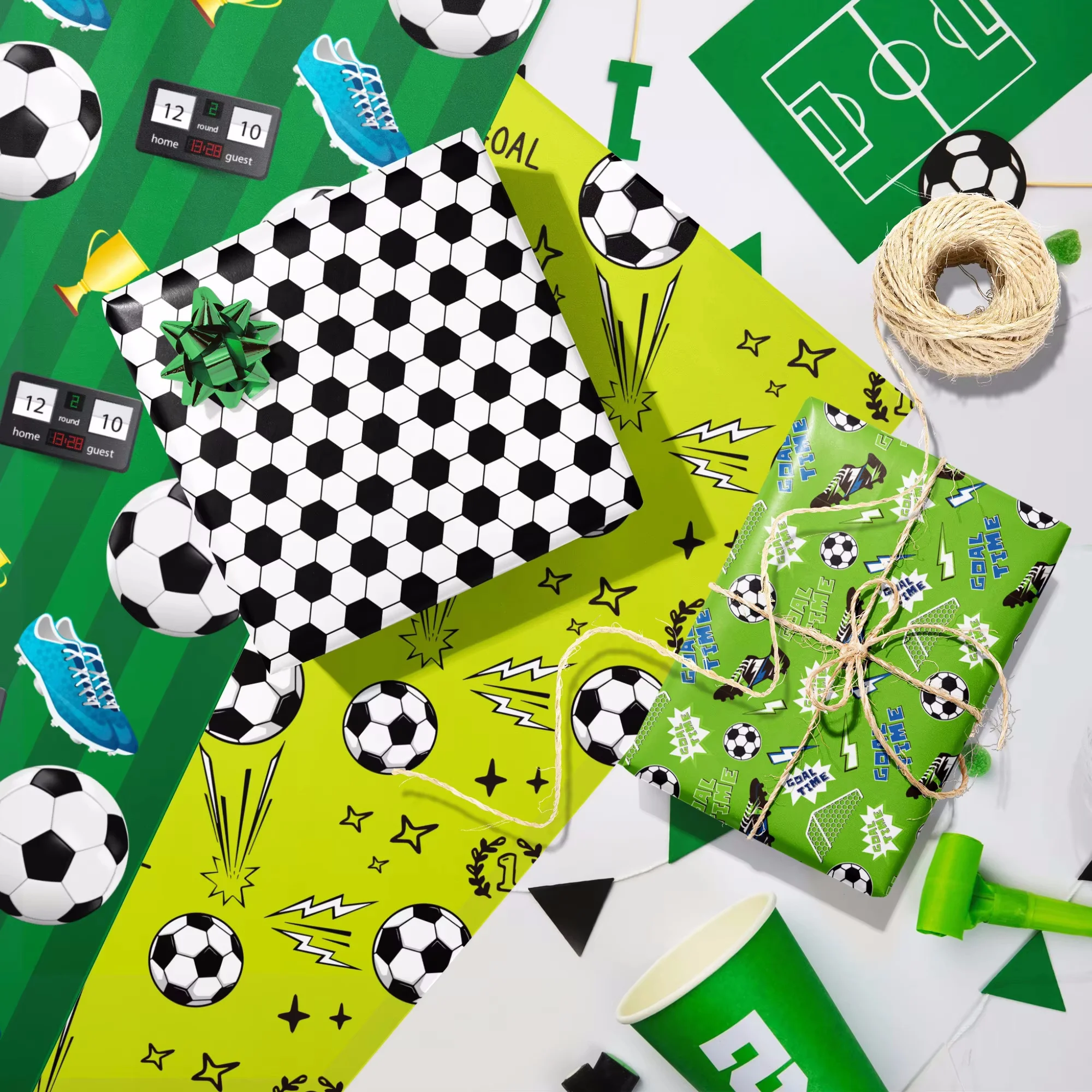 12 قطعة من مواد تغليف نمط كرة القدم الرياضية باللونين الأخضر والأبيض، هدايا حفلات أعياد الميلاد، أوراق تزيين للتغليف الحرفية #2