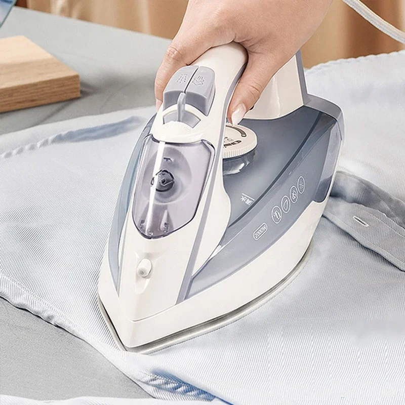 مكواة بخار كهربائية 220 فولت 2000 وات مكواة كهربائية منزلية محمولة باليد لكي الملابس خزان مياه متعدد الوظائف 3000 مللي Rh1370