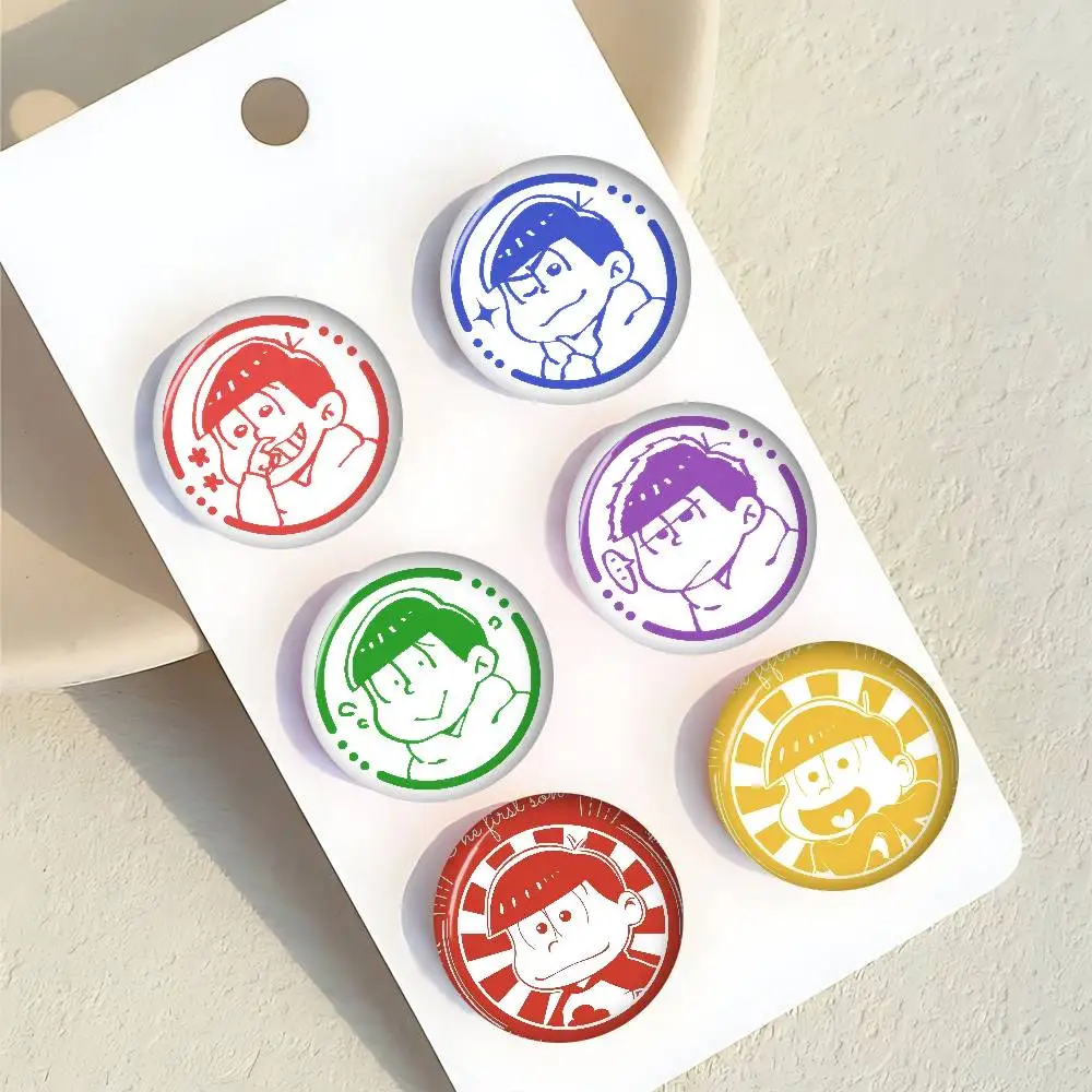 Anime Mr. Osomatsu Serie: Kreative Weichblech-Anstecknadeln mit Tiermotiven, Broschen, Reversnadeln, Rucksack-Abzeichen und Accessoires