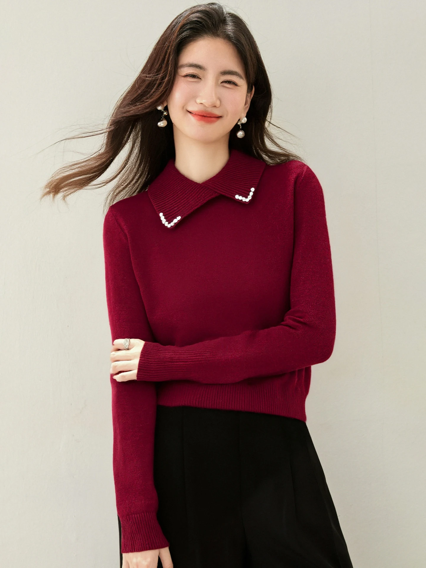 سترة الياقة المدورة الحمراء هي بلوزة داخلية فائقة المظهر للنساء للارتداء أثناء العام الجديد في الخريف والشتاء #3