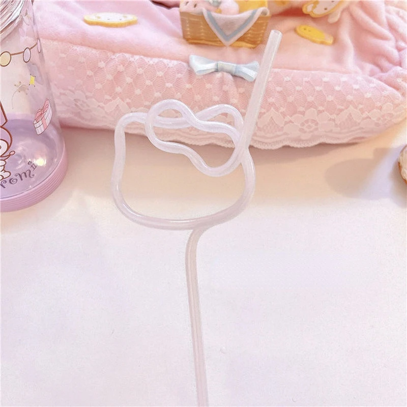 Hello Kitty-Paille à boire réutilisable en forme de chat Kt, paille colorée en forme de beurre, tuyau à cliquetis, dessin animé, jus de lait, cadeau