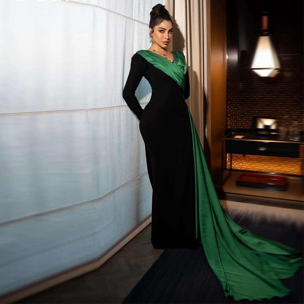 Contrast Color Mermaid Evening Dresses V Neck Long Sleeve Formal Gown Green Collar Train Arabic Dubai Celebrity Dress