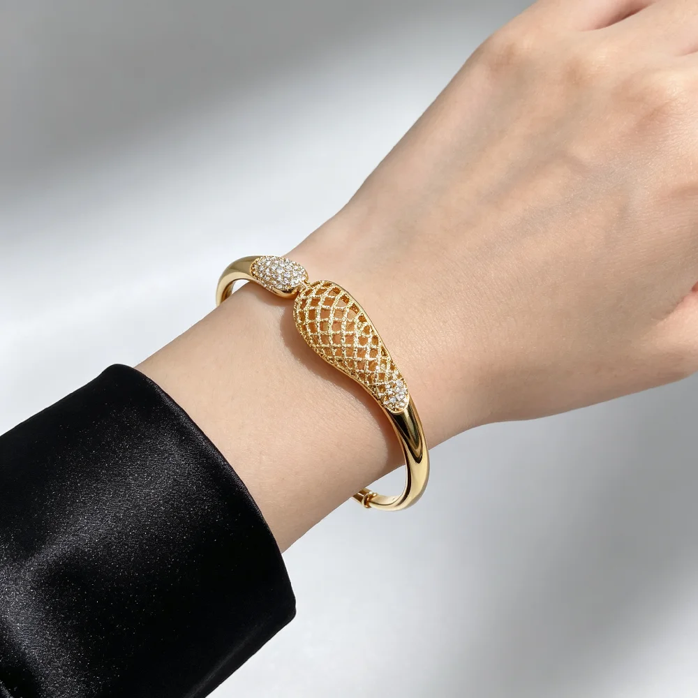 Greatera Brand Man Woman Dainty Copper Material Wing Mesh Gold Color Zircon Bracelet Party Classic Waterproof Jewelry