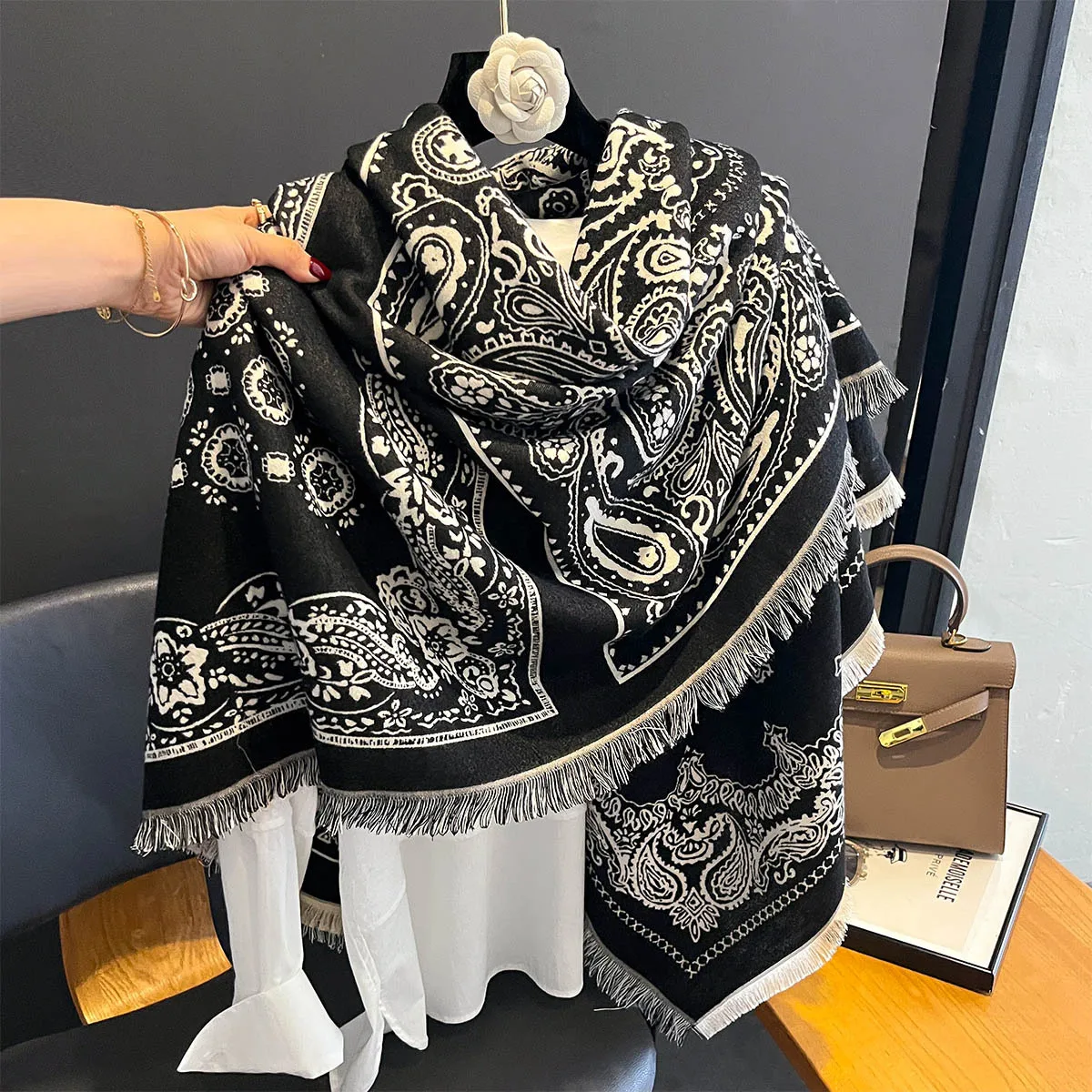 2024 New Elegance Cashmere Warm Scarf For Women Winter Thick Blanket Wraps Two-sided Bufanda Echarpe Pashmina Luxury Print Shawl