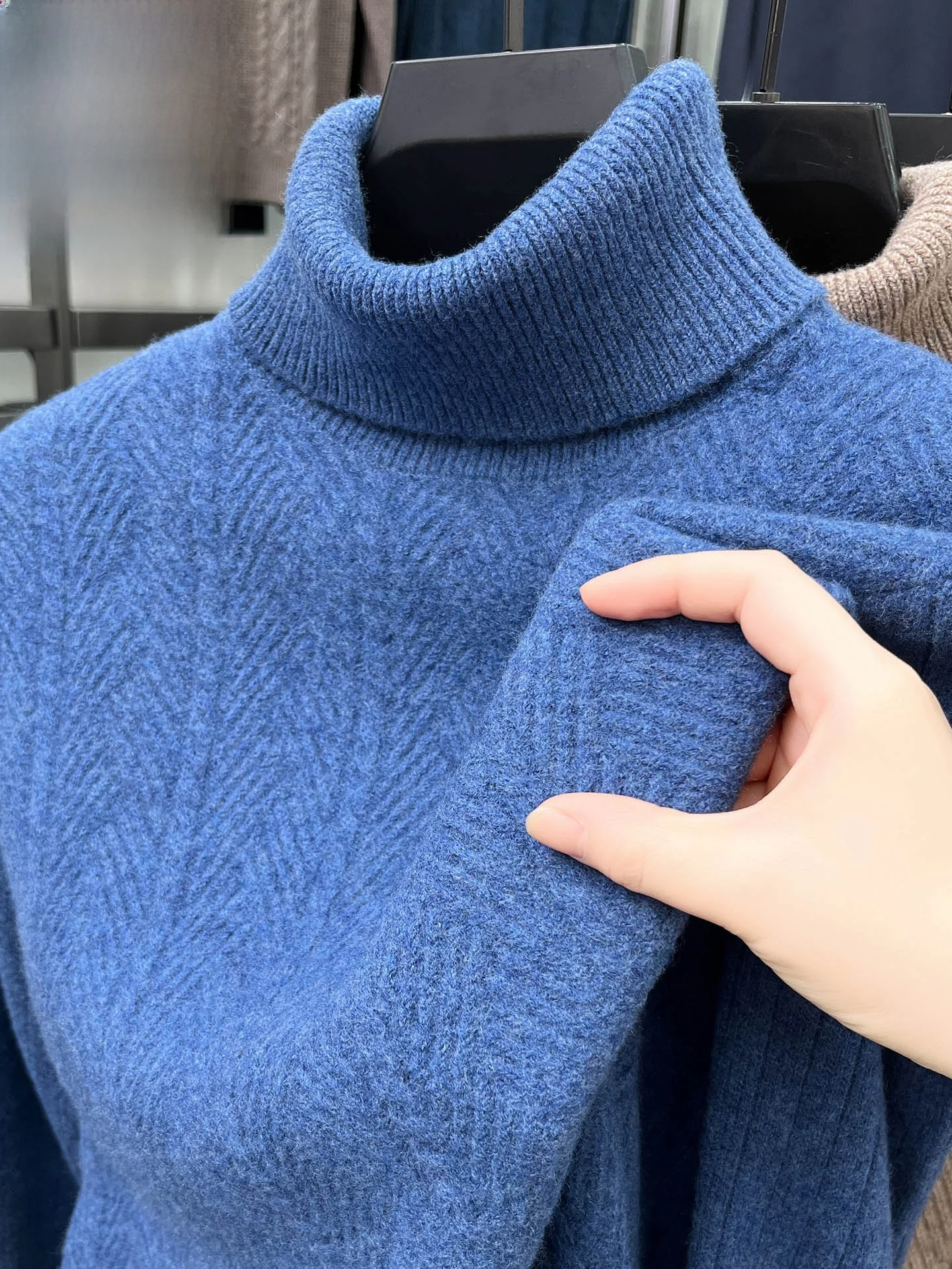 

TUCANO Men's Knitted Pure Mountain Wool Sweater High Collar Winter Faion Color Crew Ne Thiened Warm Busin Casual