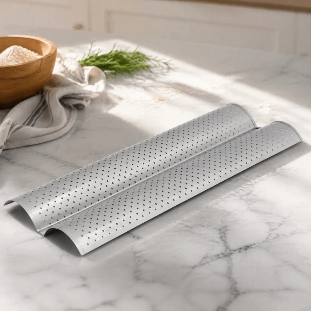 New 2/3/4 Slot Baguette Pan Nonstick Carbon Steel Bread Baking Mold Wavy Perforated Baguette Baking Tray Restaurant