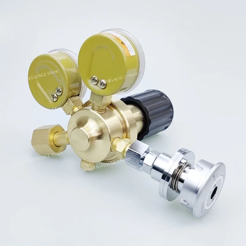 Oxygen cylinder double gauge pressure reducing valve to German standard British standard end point transfer socket