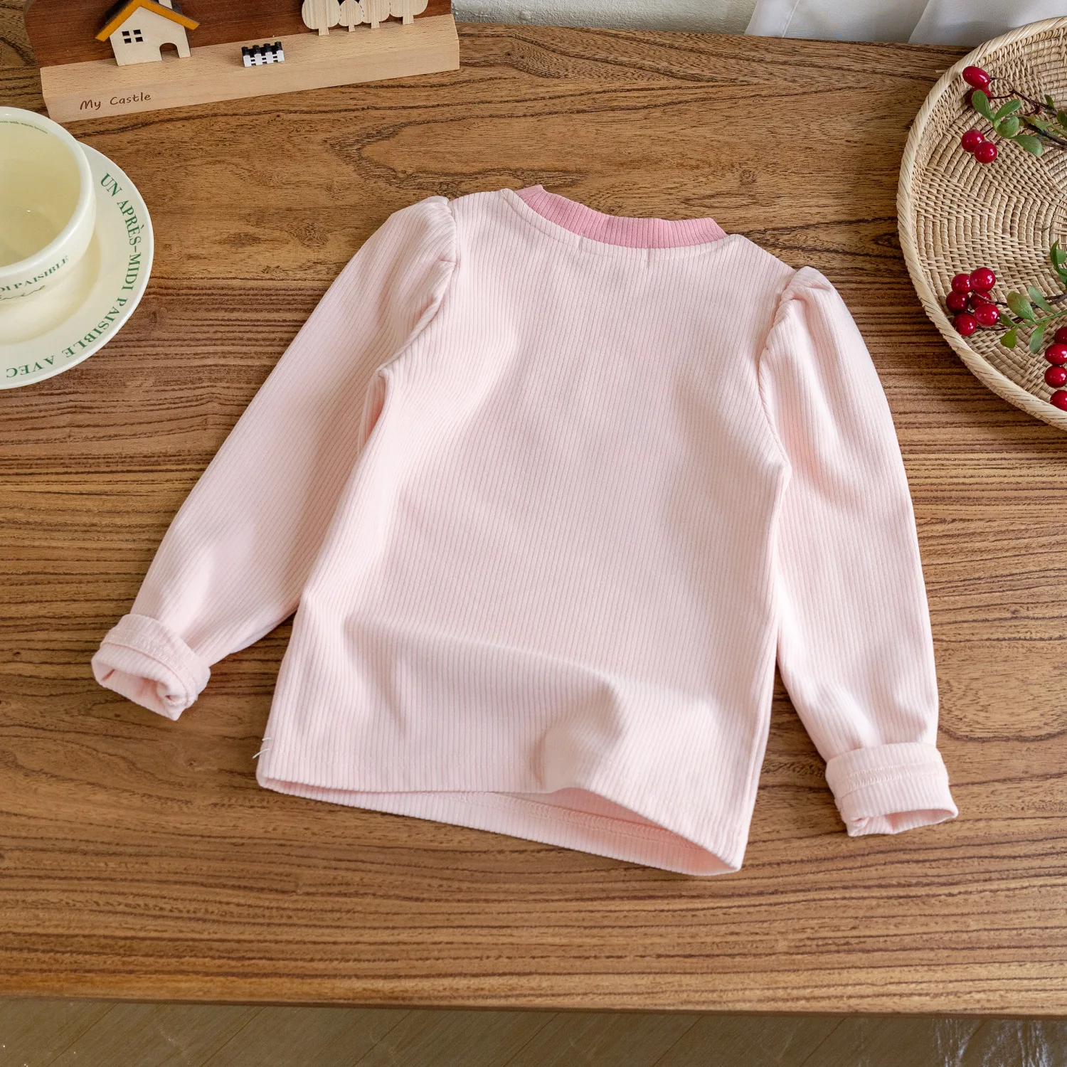 Girls Long Sleeve T-shirt 2024 Spring Autumn New Korean Western Versatile Toddler Girls Base Shirt Sweet Cute Embroidered Top