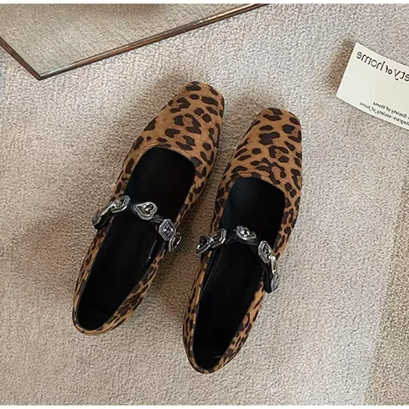 الفرنسية حجر الراين حزام واحد شقة الضحلة افتتاح ماري جين حذاء واحد 2025 نمط جديد صغير ساحة تو كعب منخفض حذاء الباليه #3