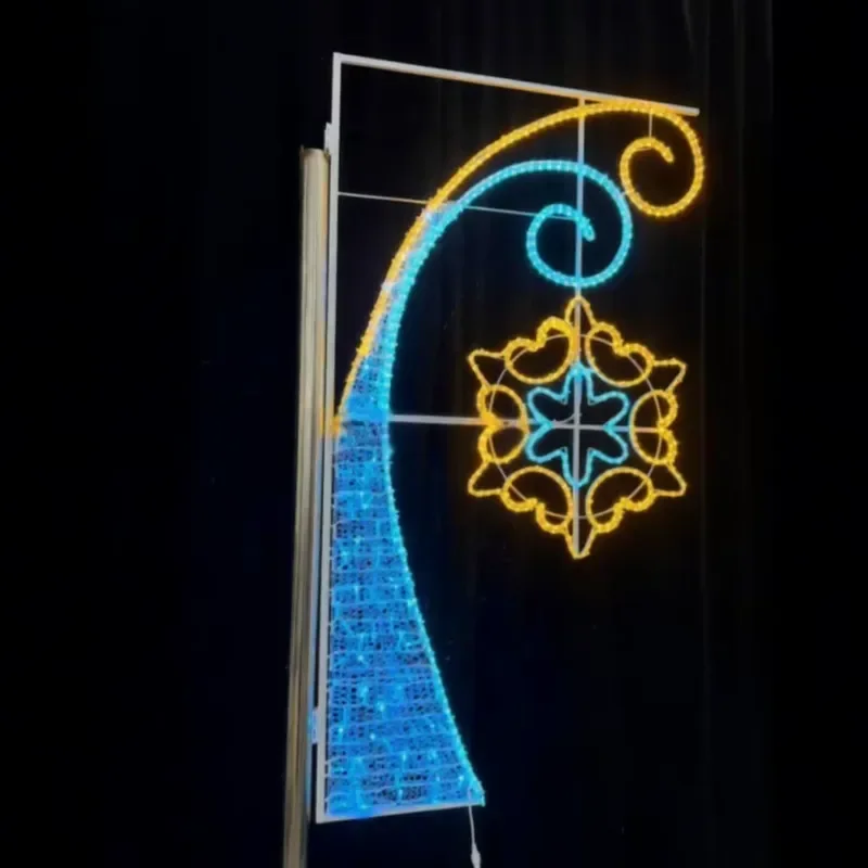 LED Streetlight Pole Snowflake Christmas Light Waterproof Snowflake-Shaped Lamp Tree-Hanging Light Festive Decoration 24-220V