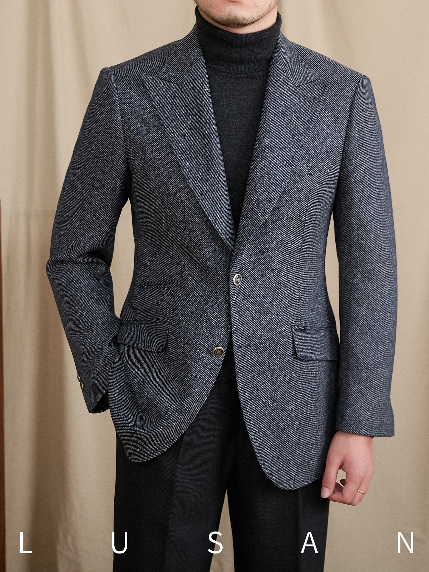 

British-Style Single-Breasted Solid-Color Business Commuting Blazer Retro Peak Lapel Casual Suit for Men