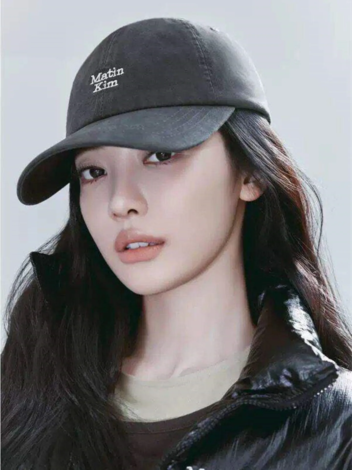women's-baseball-cap-embroidered-letter-sunshade-adjustable-cotton-hat-youth-spring-fashion-round-top-curved-brim-hat