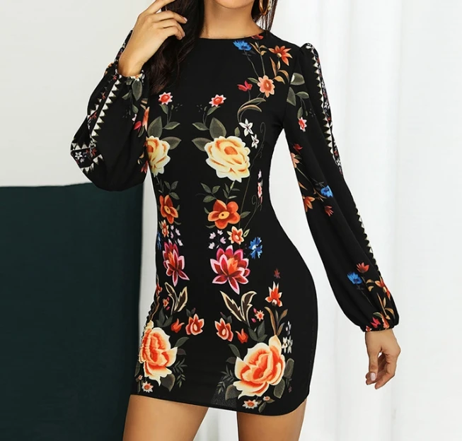 Women's Sexy Fashion Summer Dresses Casual Mini Dress Round Neck Backless Long Sleeved Vacation Party Bodycon Dress