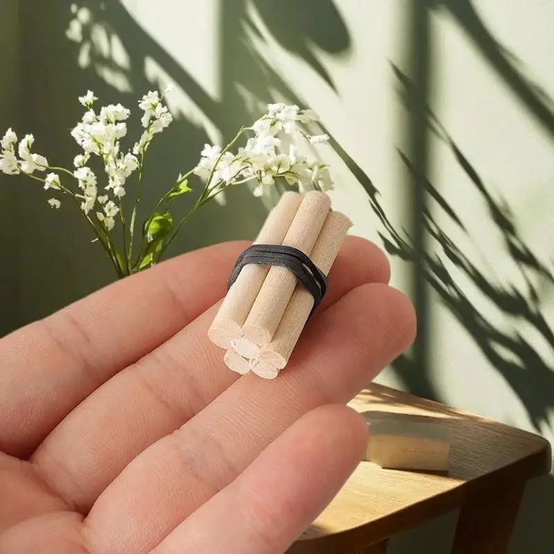 แพ็ค 5 ชิ้น อุปกรณ์เสริมบ้านตุ๊กตาจำลองฟืนขนาดเล็ก สเกล 1/12 เหมาะสำหรับตกแต่งบ้านตุ๊กตาในฉากตั้งแคมป์