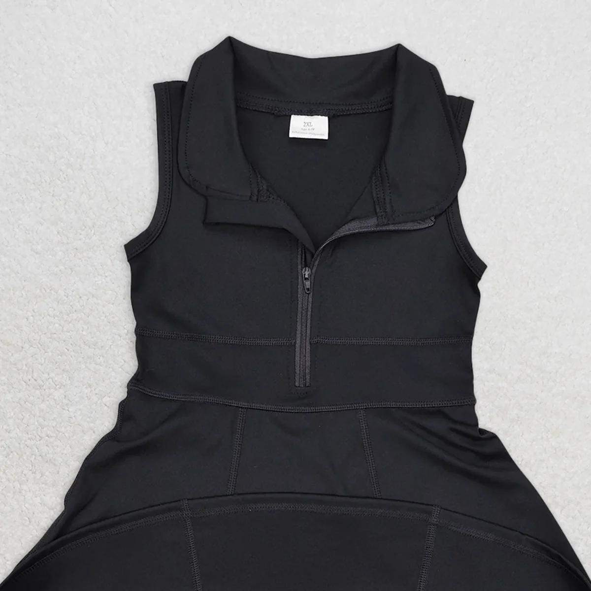 فستان رياضي أسود للفتيات الصغيرات بطول الركبة بدون أكمام وسحاب مع شورت #5