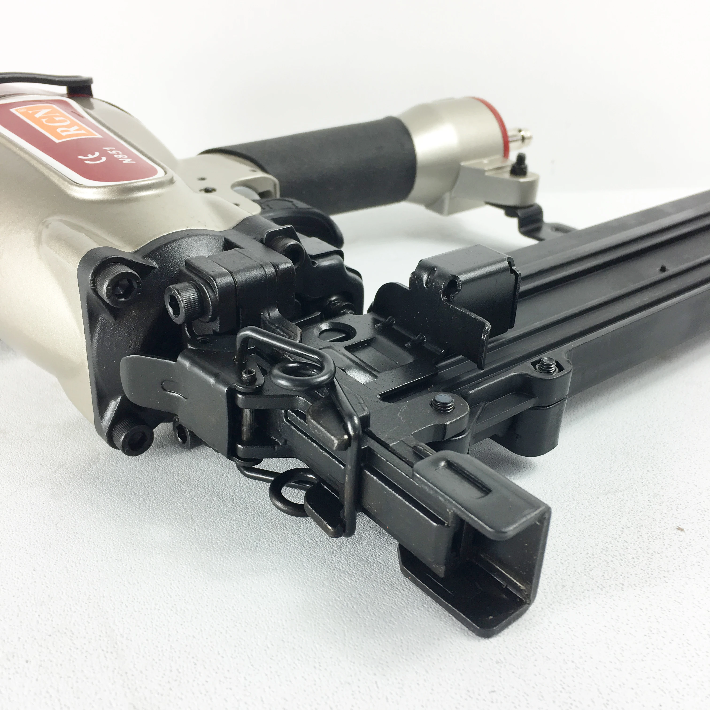 N851 Pneumatic Stapler Gun 7/16 inch Heavy Wire Industry 16S5