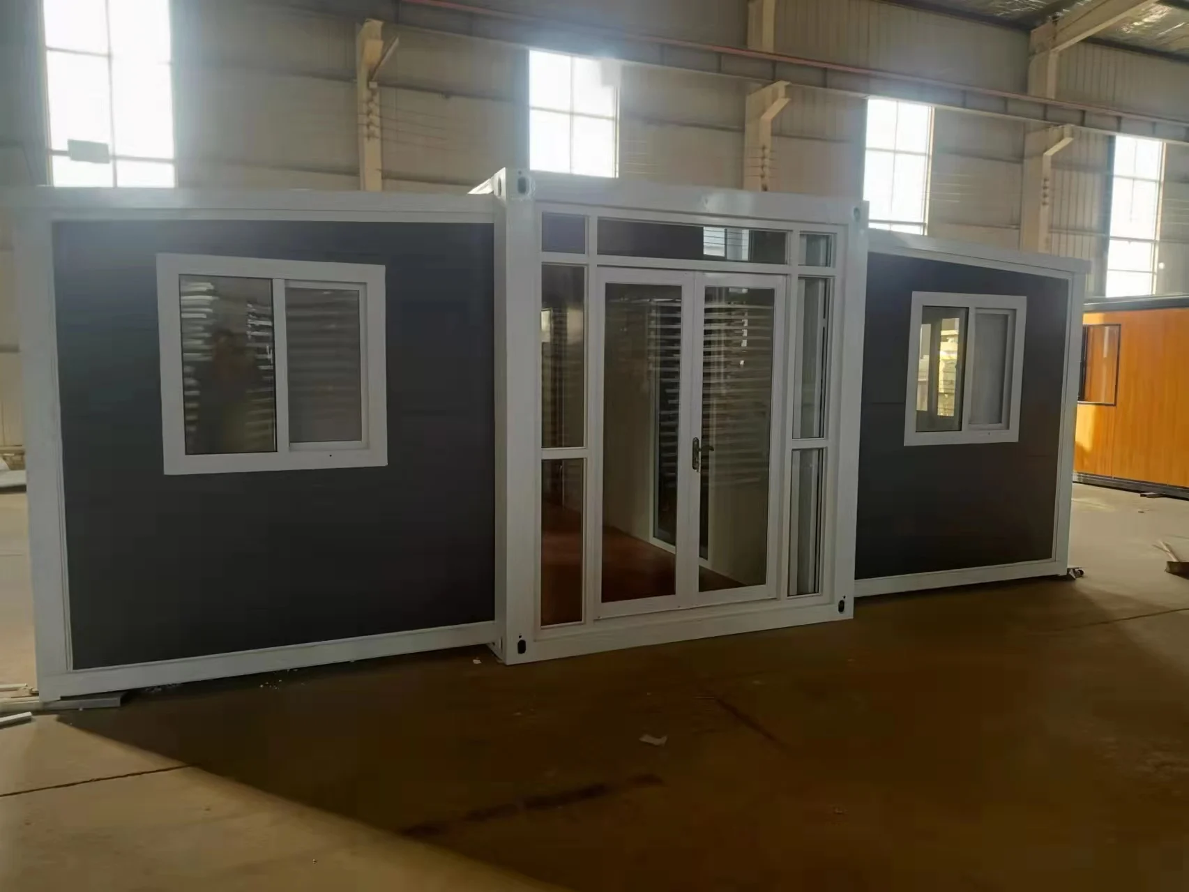 High Quality 20 Ft 40 Ft Expandable Prefab Container House