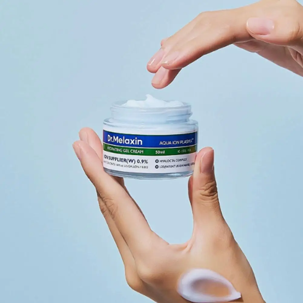 كريم كبسولة تبييض البقع من أستازانتين الكوري من دكتور ميلاكسين 6000x فيتامين C مضاد للأكسدة منعش ومرطب للعناية بالبشرة