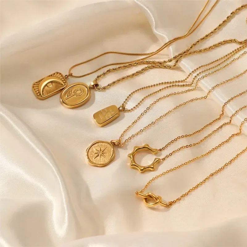 Statement Sun Star Moon Flower Pendant Diverse Charms Stainless Steel Necklaces for Women Gold Color Minimalist Vintage Jewelry