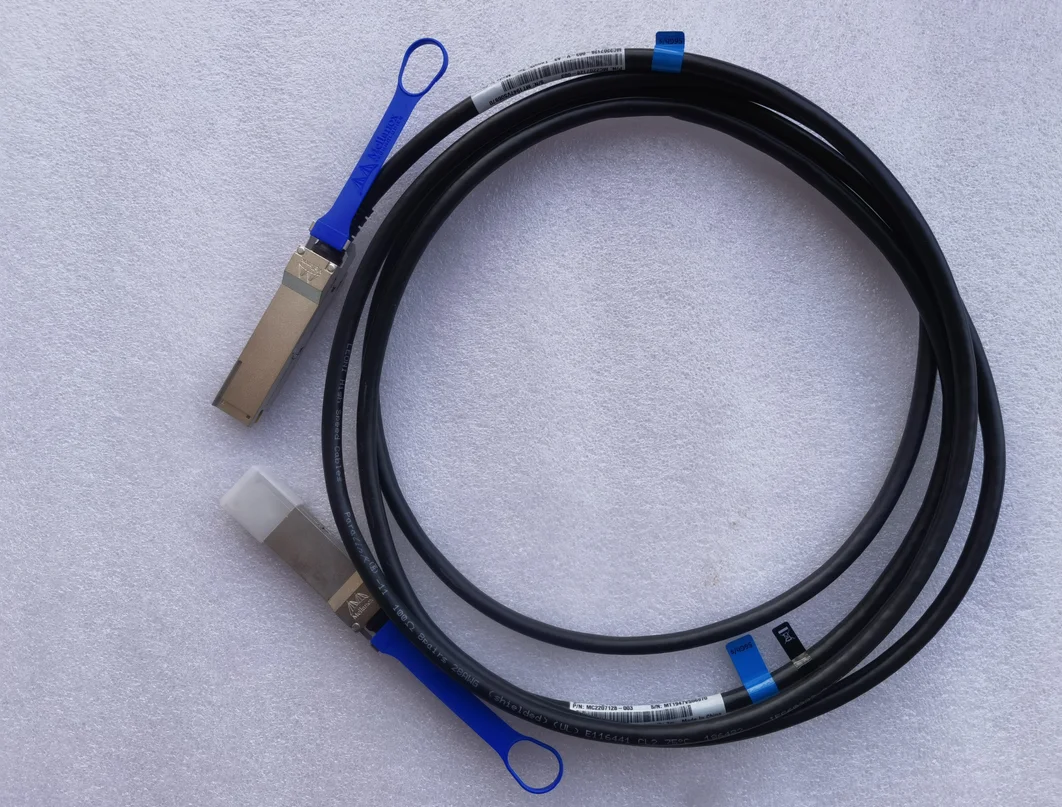 멜라녹스 MC2207128-003 V-A3 패시브 VPI QSFP 구리 케이블, 3m