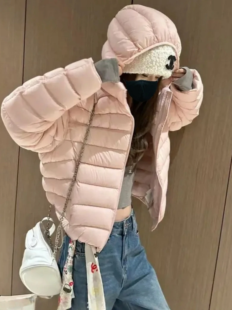 

Winter New Women's Light down Jacket Short Puffer White Duck Feather Warm Hooded Coat Korean Style Commute Loose Fit