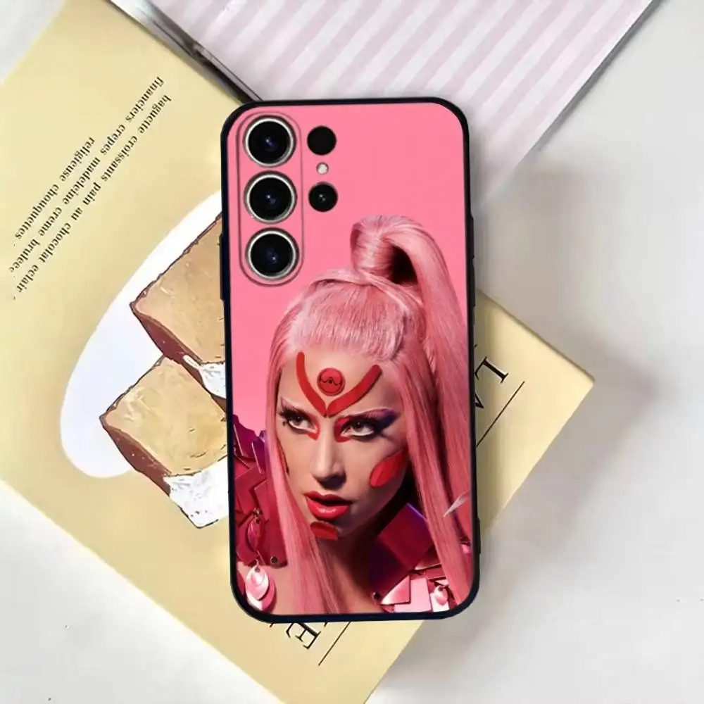 L-LADY GAGA MAYHEM 電話ケース SamsungS25、24、21、22、23、30、Ultra、20、Plus、Fe、Lite、Note、10、9、ソフトブラックカバー