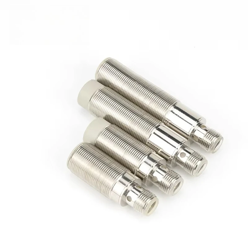 10-30V M18 Inductive Proximity Sensor, 5/8mm Range NPN PNP NO NC NO+NC with M12 4Pin Plug