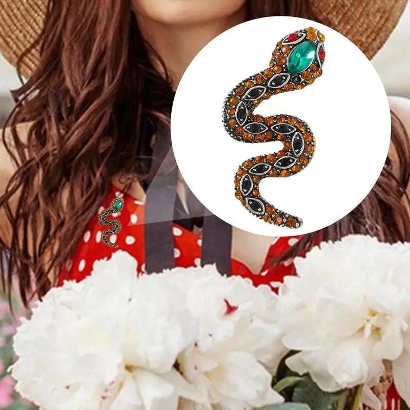 Snake Brooch Pin Rhinestone Animal Lapel Badge Vintage New Year Brooch Pin Stylish Fashion Jewelry Pin For Women And Men