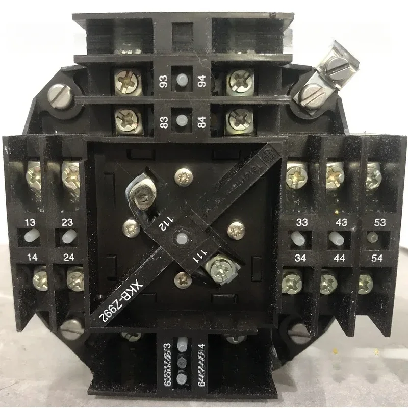 

Master Controller Module XKB-Z992/Z994/Z999 Base With Contacts Suitable For