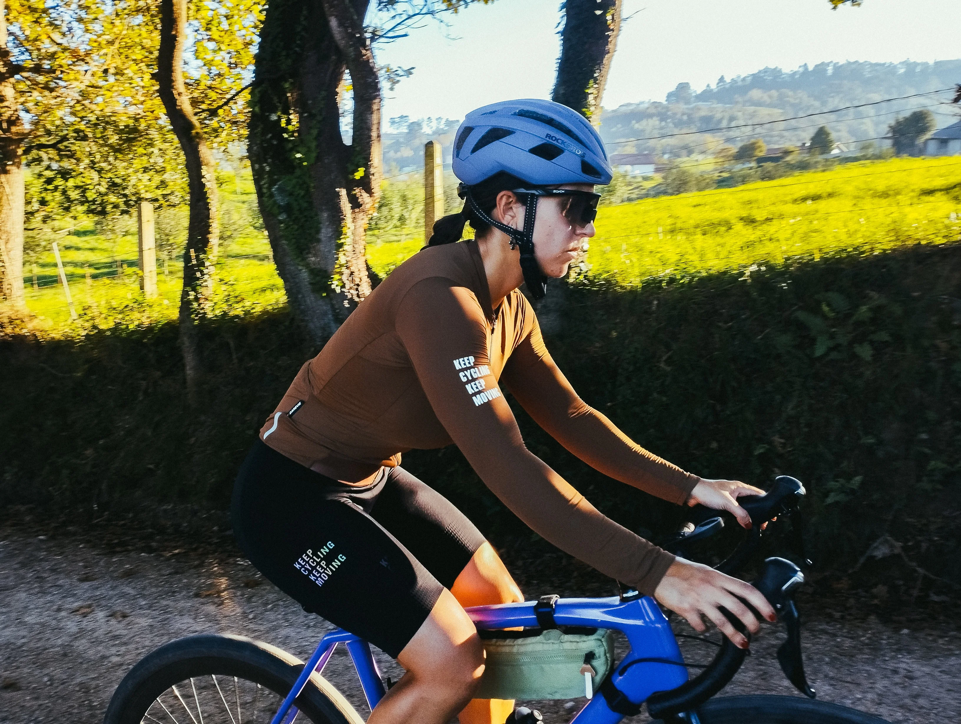 Women’s Seamless Bib Shorts 4