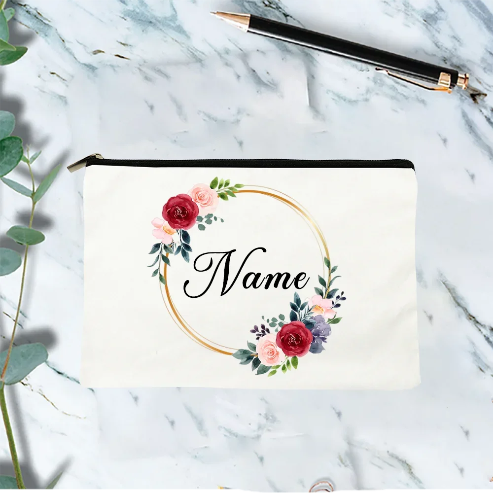 Personalized Bridemaid Makeup Bag Floral Wreath Cosmetic Bag Custom Gift Travel Toiletry Organizer Canvans pouch Girls Trip Gift