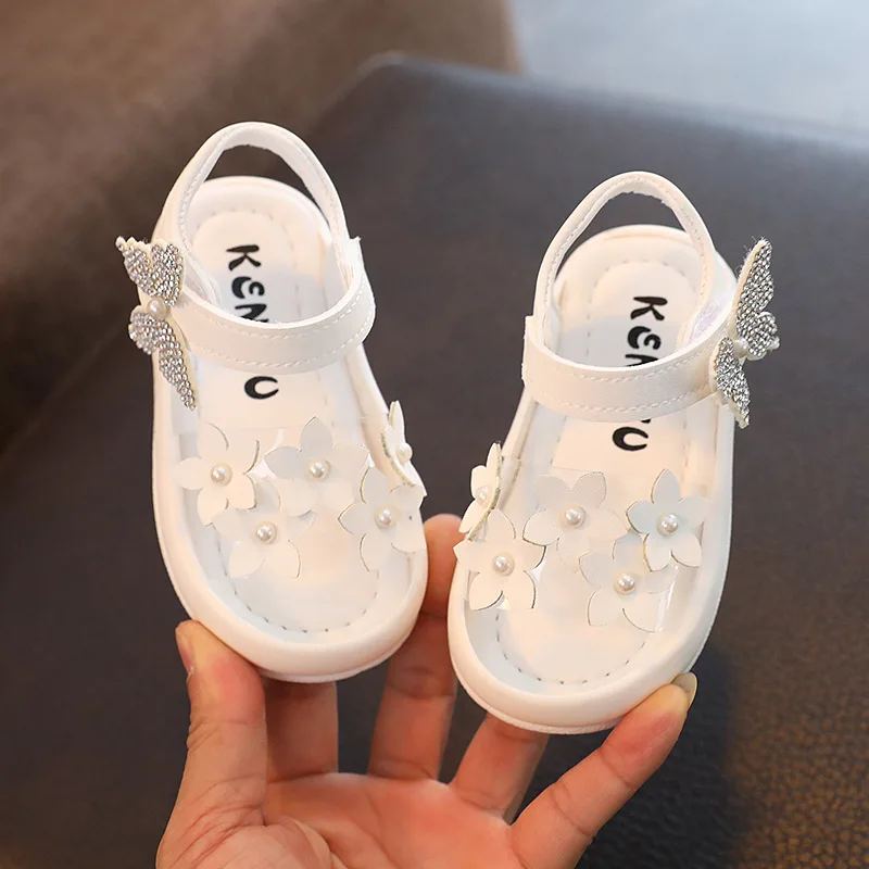 Children Sandals Summer Flower Butterfly Sweet Beach Shoes Comfortable Soft Sole Girls Shoes Non-slip Kids Princess Shoes サンダル