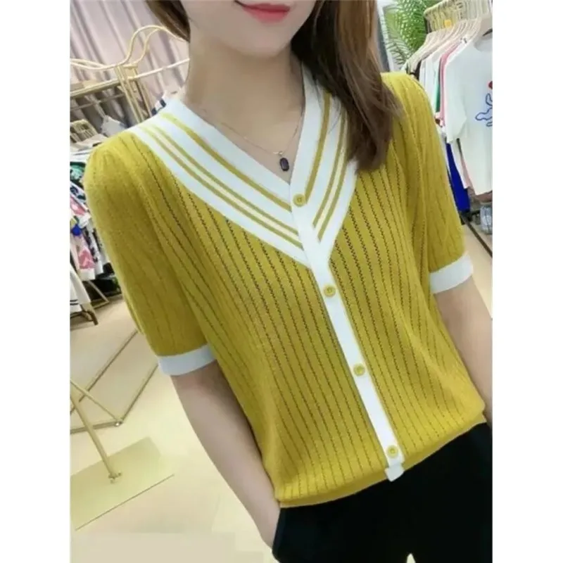 Summer 2024 Women\'s Pullover V-neck Panel Button Fashion Solid Contrast Color Elegant Slim Fit Versatile Short Sleeved Sweaters