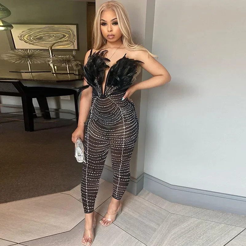 

Сексуальный черный комбинезон со стразами для женщин, роскошный вечерний комбинезон для ночного клуба, перья, без бретелек, сетчатый комбинезон с глубоким v-образным вырезом