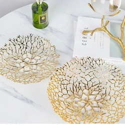 Classic Brass Golden Fruit Bowl European Modern Coral Tree Openwork Decorative Snack Plate Afternoon Tea Tray Home Decoration
