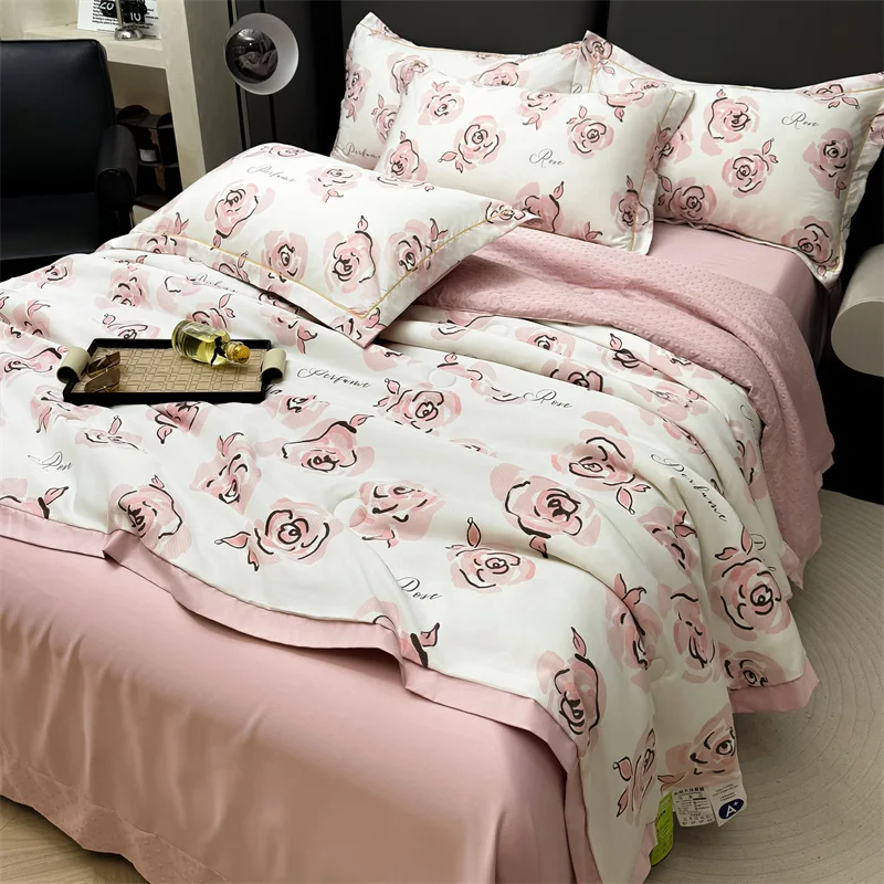 Pink Flowers Pattern Summer Quilt Floral Design Lightweight, Breathable Ice Silk Bedding Glam Style for Bedroom and Guest Room