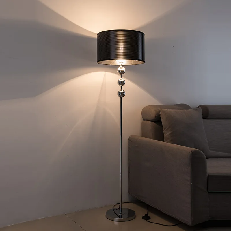 Nordic Luxury Floor Lamp Iron Electroplating Chromium Color European Hotel Living Room Decoration Standing Reading Light