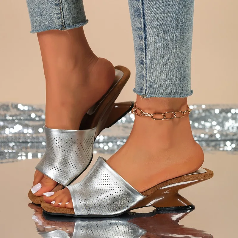 Statement Flip-Flops Women's Fashion Square Toe Open Toe Non-Slip Wear-Resistant Kitten Heel Slippers