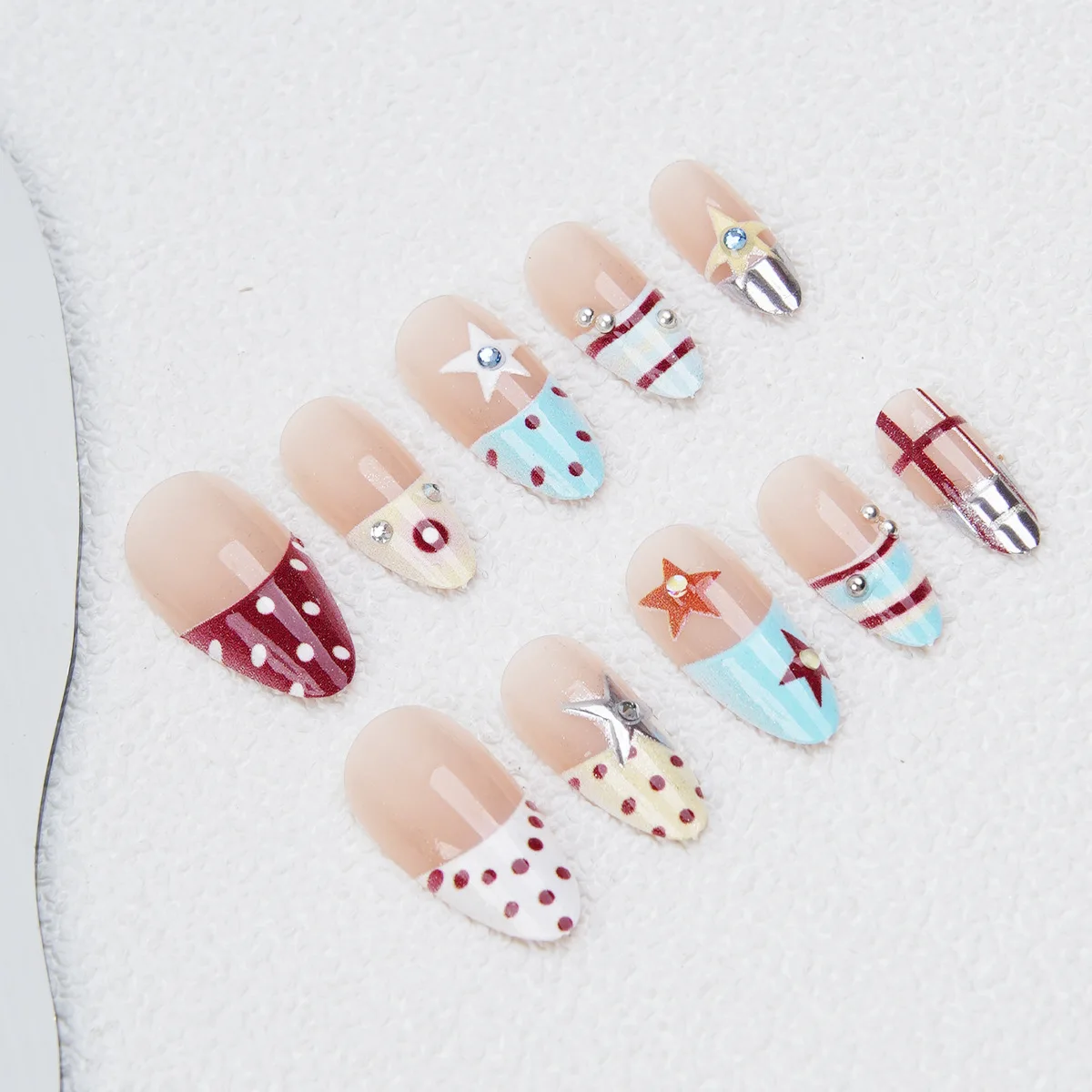 

24PCS Almond Press On Nails sweet White Polka Dot Stripes Star Print With Rhinestone Decor Retro Y2K Style Reusable False Nails
