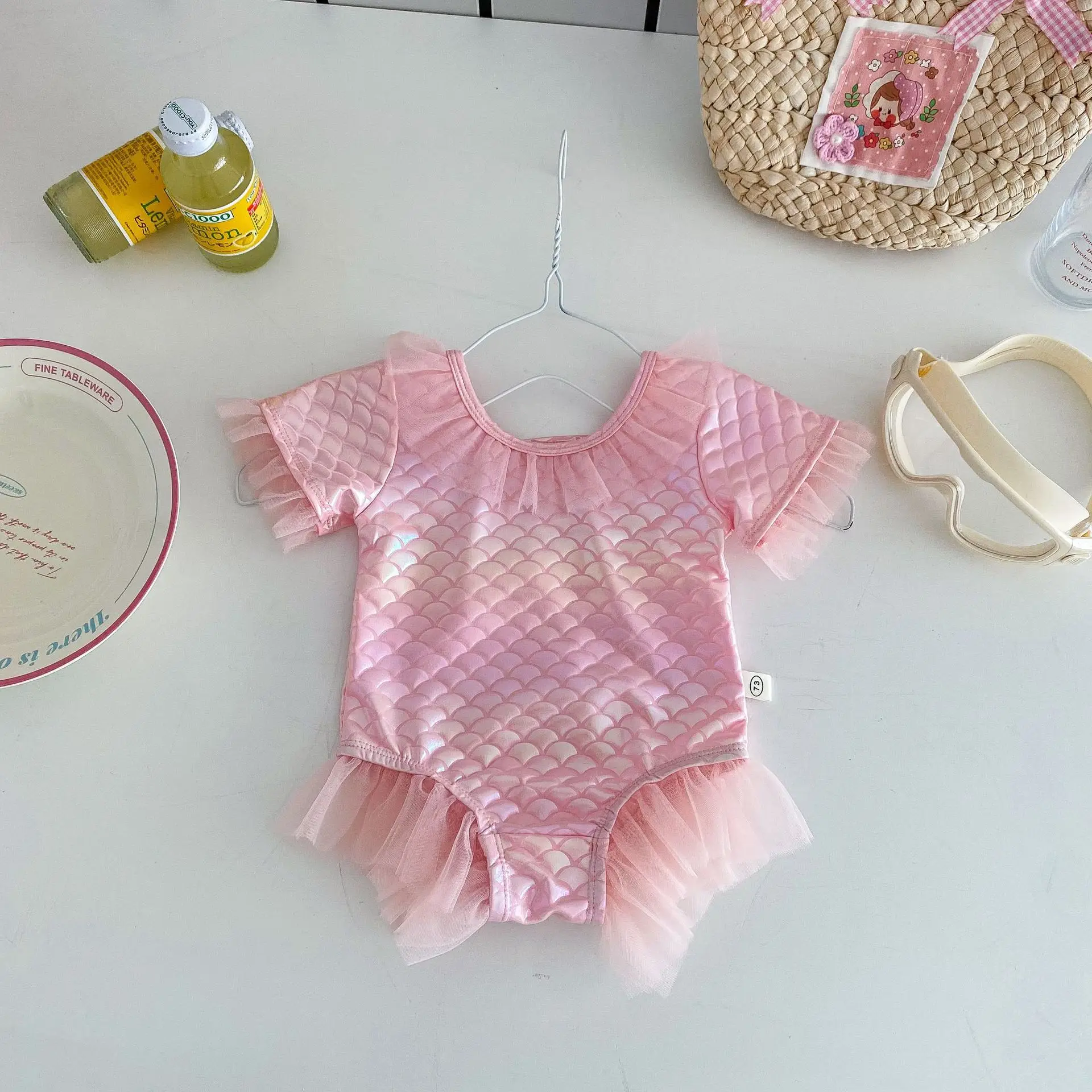 Costume da bagno carino da ragazza dai 0 ai 6 anni abbigliamento estivo per bambini coreano tuta in rete per bambini abbigliamento estivo da spiaggia per bambini