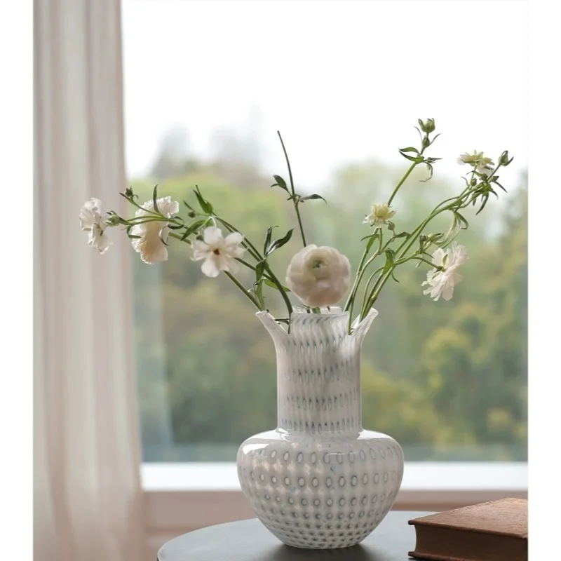 Luxurious and sophisticated glass vase for  suitable for use in living room entrance, tabletop, as a unique art decoration item.