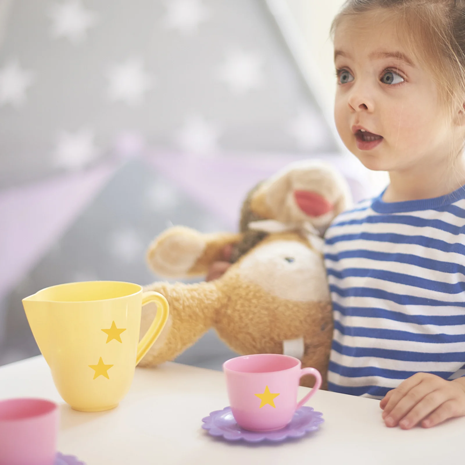 

10 Sheets Five-Pointed Star Stickers Golden Self-Adhesive Reward Stickers For Kids School Office Home Decoration Craft Label