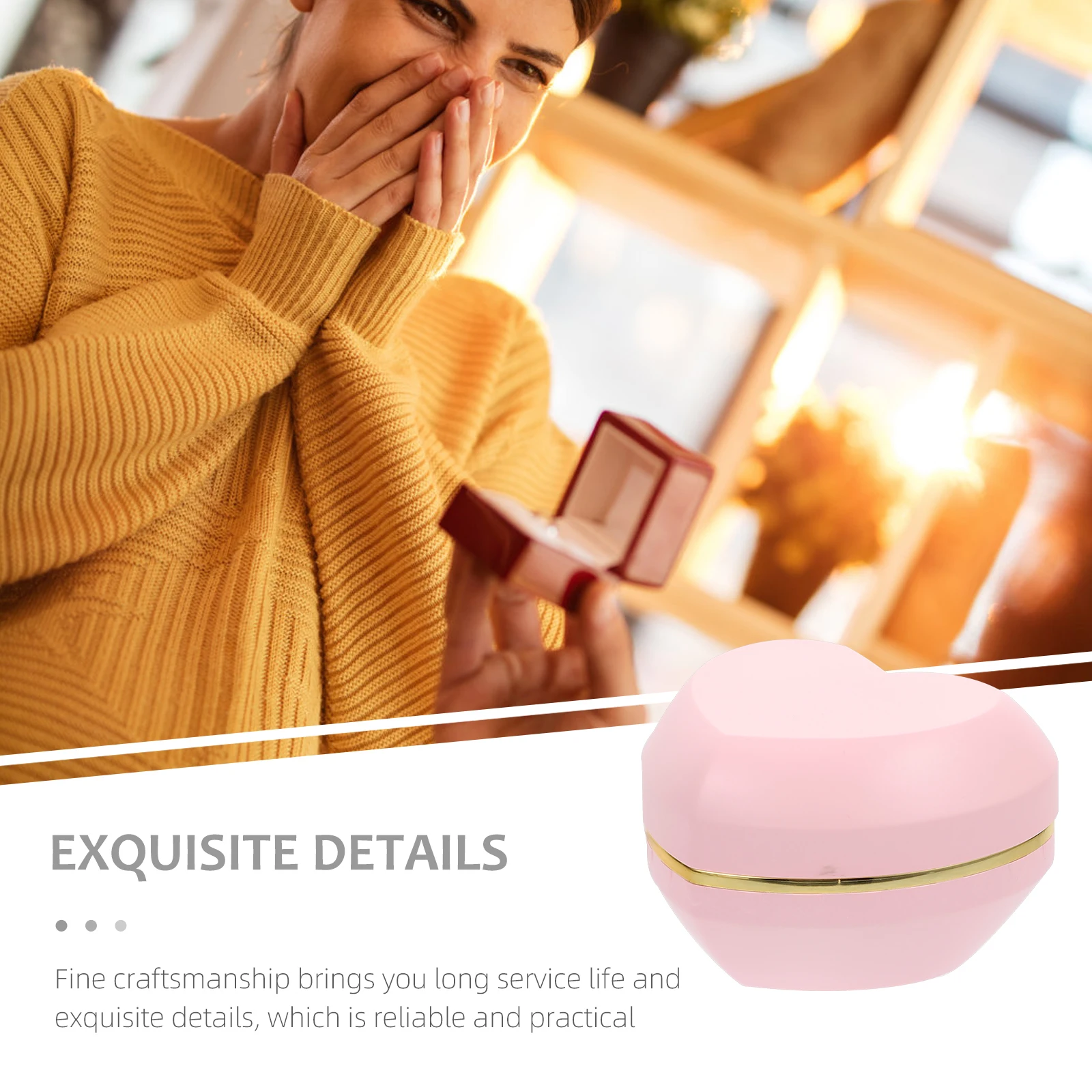 

Heart-shaped LED Light Ring Box Holder Unique Container Plastic Jewelry Organizer