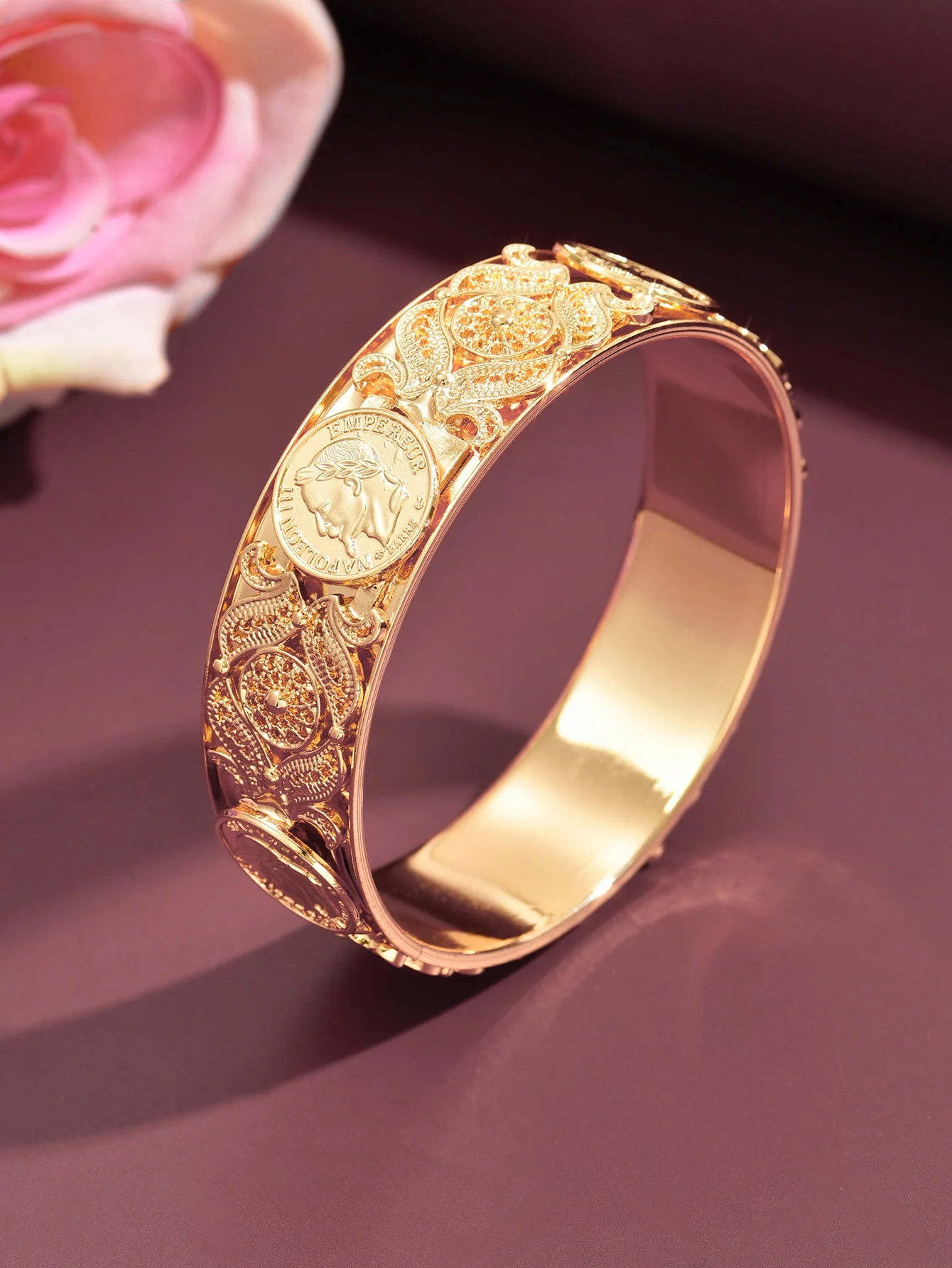 

Gold Plated Wide Bracelet with Exquisite Carving Heavy Industry Style Vintage Wrist Flower for Bridal Wedding Dress Accesso