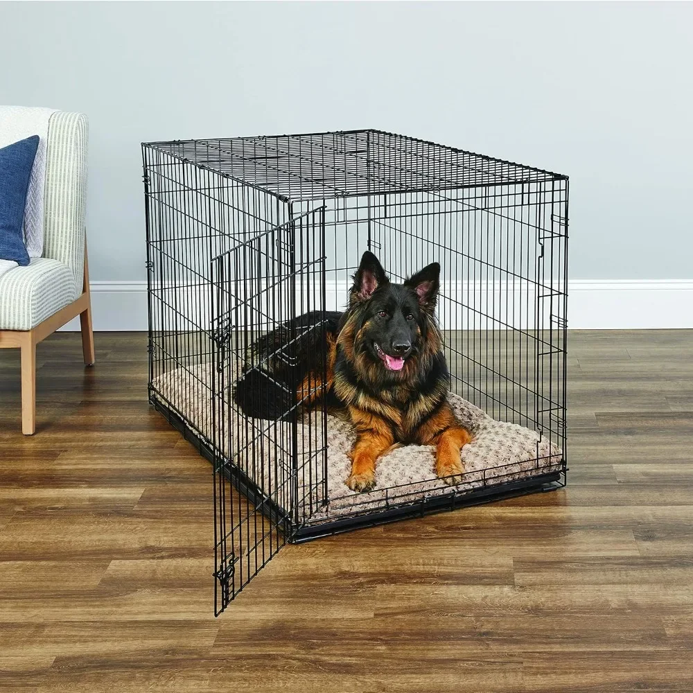 Newly Enhanced Single Door New World Dog Crate, Includes Leak-Proof Pan, Floor Protecting Feet, & New Patented Features, 48 Inch