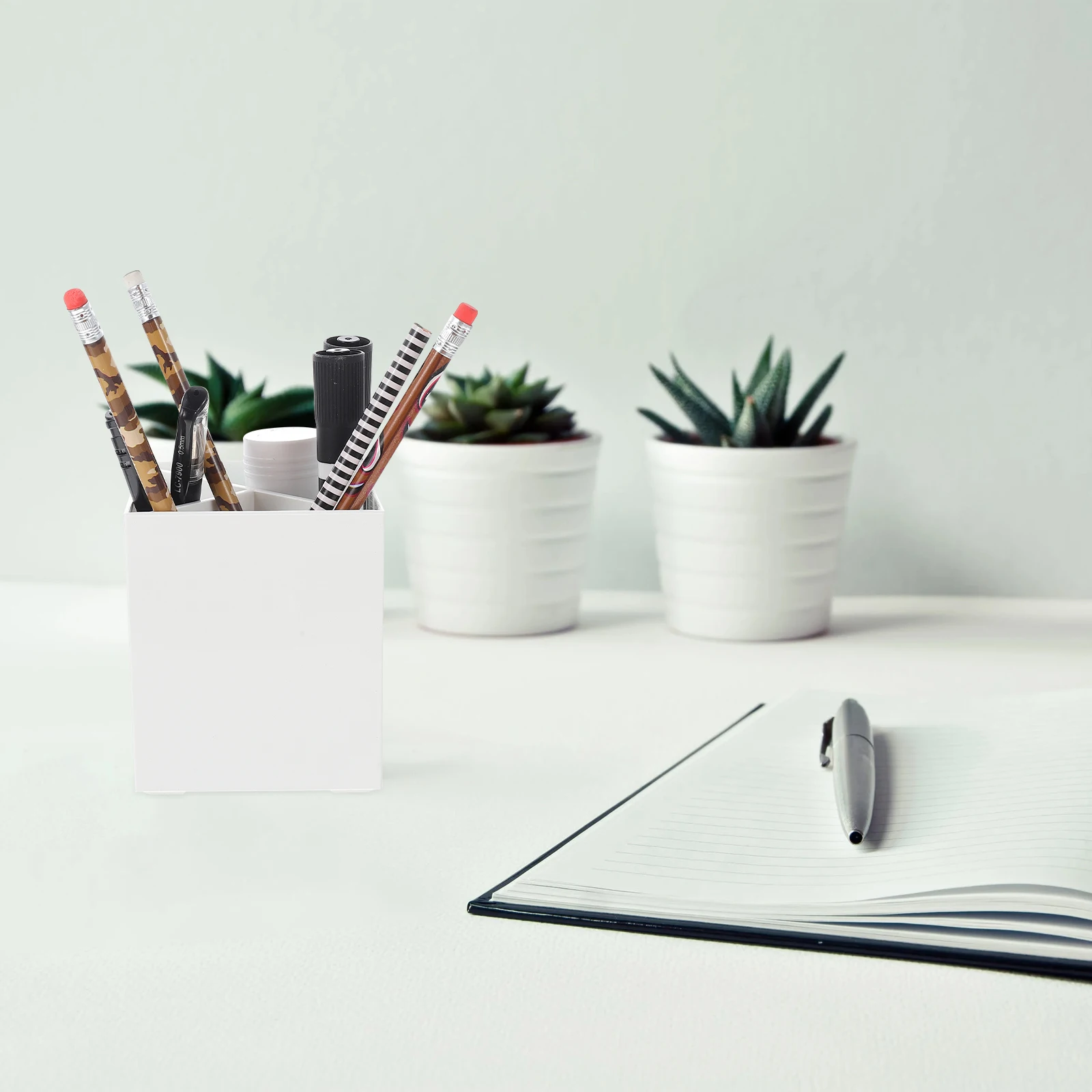 

Pen Storage Box Stationery Organizer Makeup Brush Container Holder for Desk Bracket Brushes Plastic Pencil Multi-gird