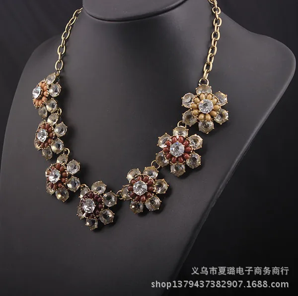 

Europe, America, retro gemstone flower short necklace, exaggerated, collarbone chain, actress jewelry wholesale